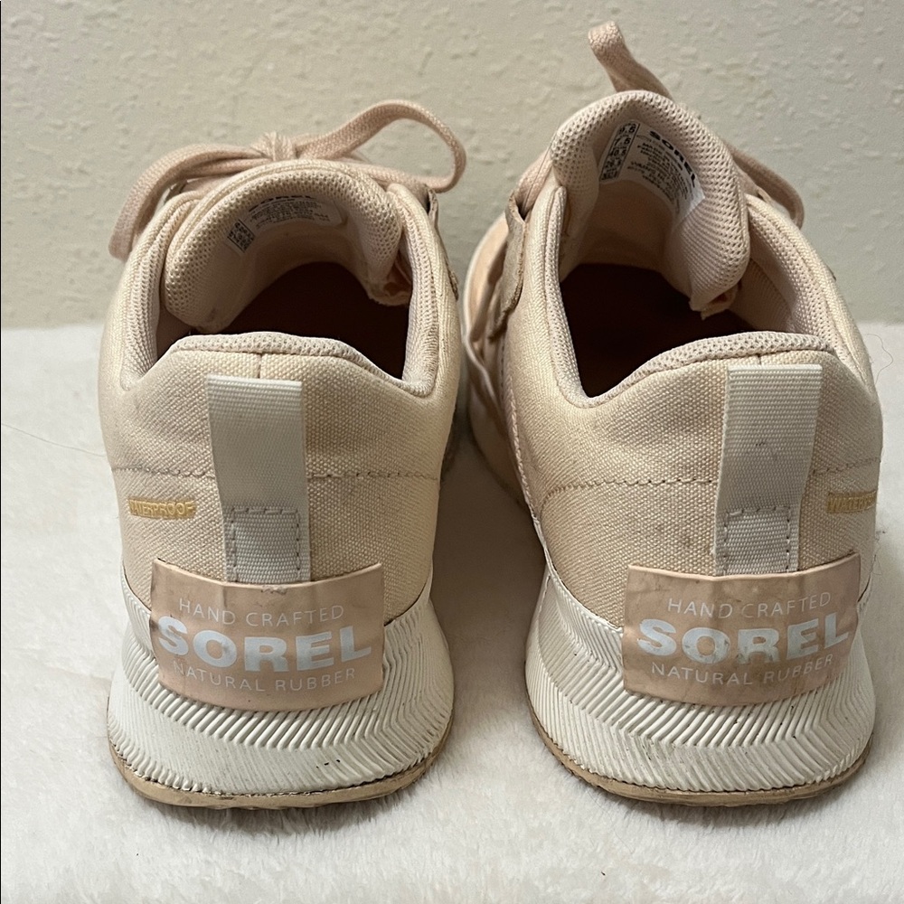 Sorel
Out N About III Low-Top Sneakers - Picture 3 of 16